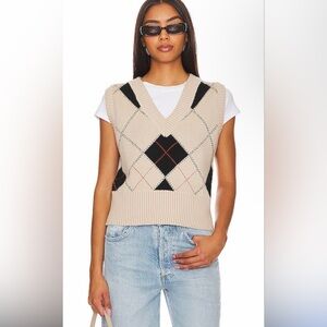 MORE TO COME Vest in Toast size small